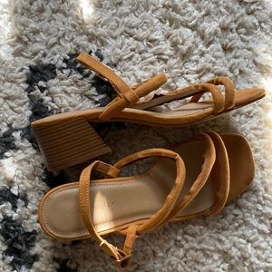 Altard state mini heels